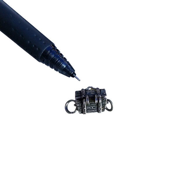 VINTAGE Treasure Chest Mechanical Sterling Silver bracelet charm - Picture 4 of 5